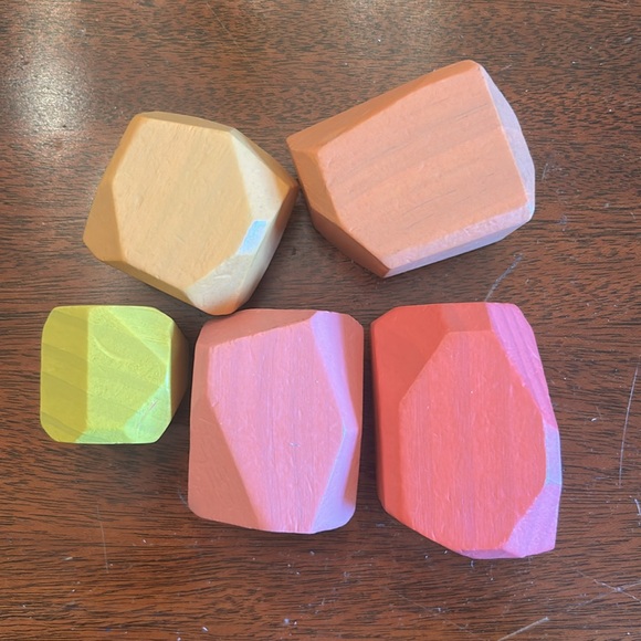 Lovevery 34-36 Month Wooden Stacking Rocks, 5 pieces - Picture 4 of 4